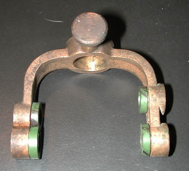 Brush Holder New Bushings_resize