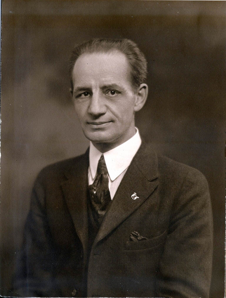ca. 1932