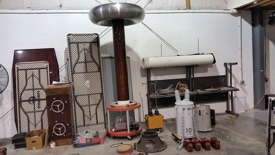 10401999_10203507576115491_3512182982592574985_n