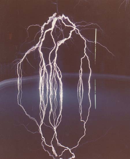 photo4.jpg (27652 bytes)